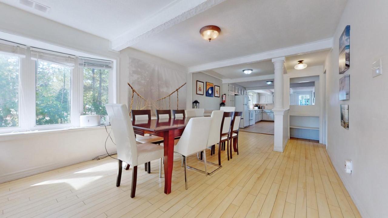 Main Beach River Retreat - Wasaga Beach 1 - Main Strip - 95 Mosley St Екстериор снимка
