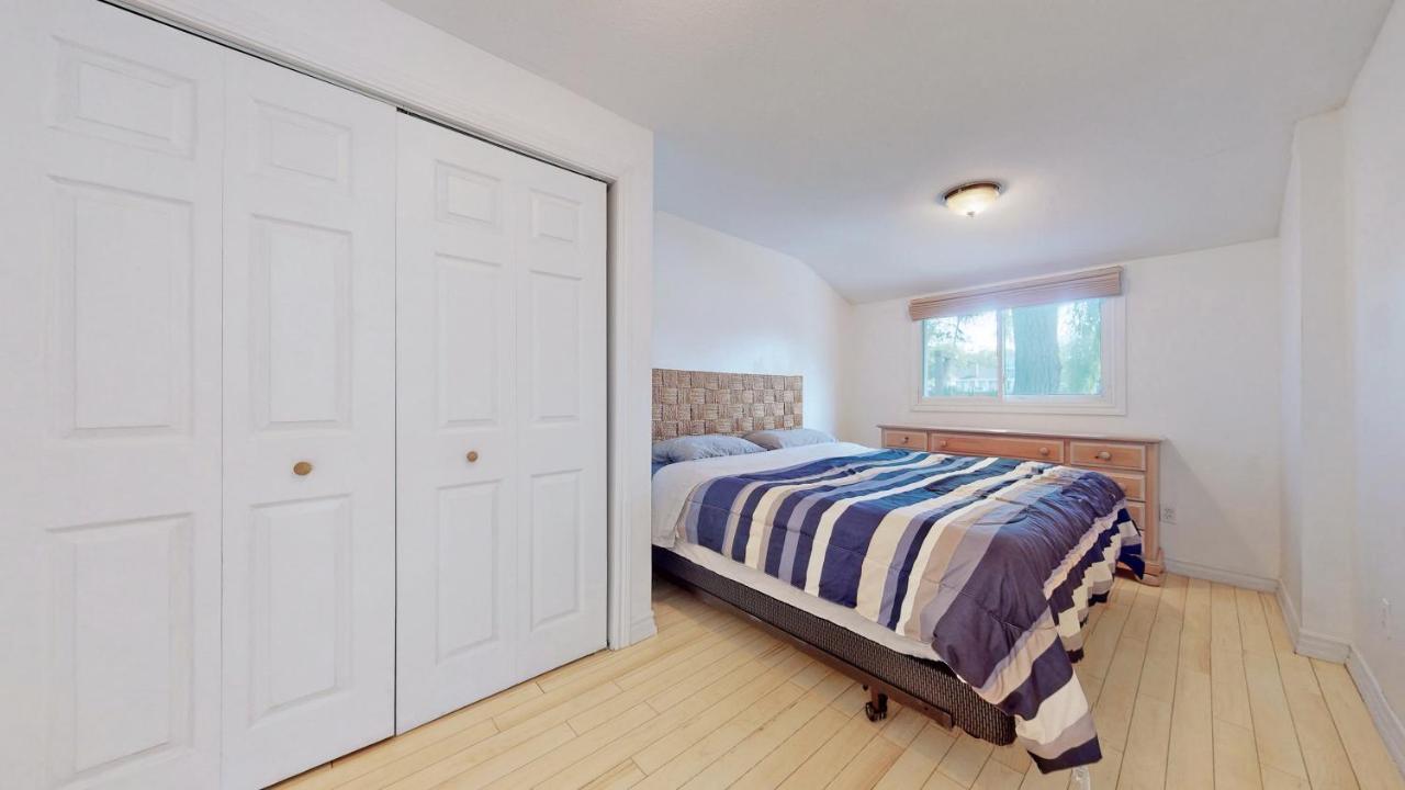 Main Beach River Retreat - Wasaga Beach 1 - Main Strip - 95 Mosley St Екстериор снимка