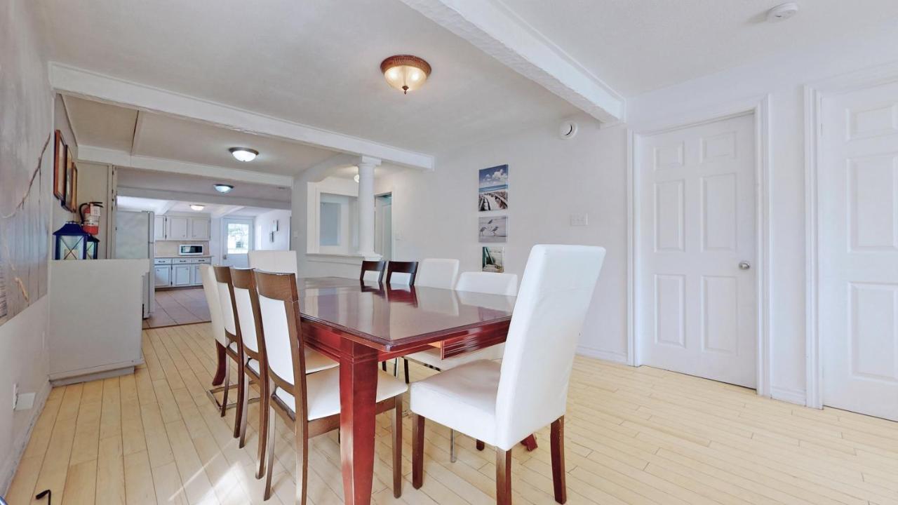 Main Beach River Retreat - Wasaga Beach 1 - Main Strip - 95 Mosley St Екстериор снимка