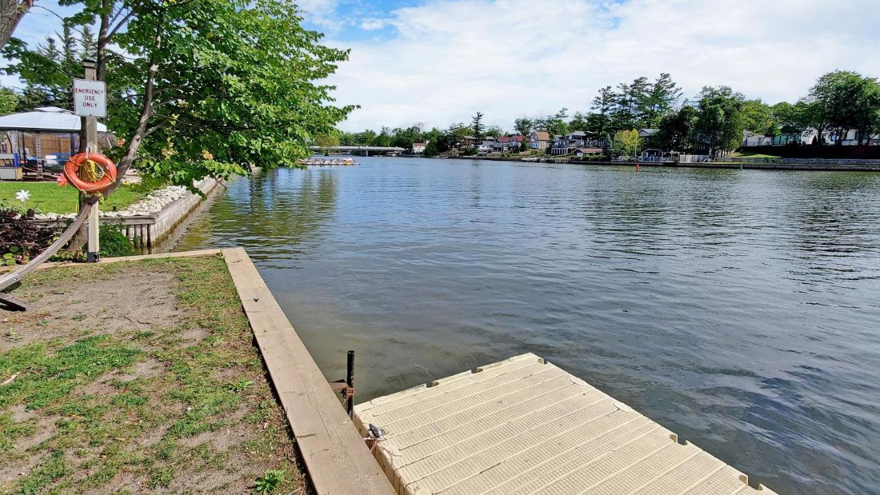 Main Beach River Retreat - Wasaga Beach 1 - Main Strip - 95 Mosley St Екстериор снимка